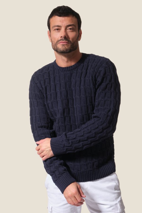 Pull en maille torsadée Dicker