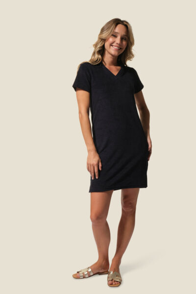 Robe femme manches courtes en matière éponge et col polo