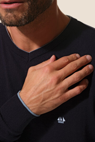 Pull homme en maille uni col V Watson Hublot Mode Marine