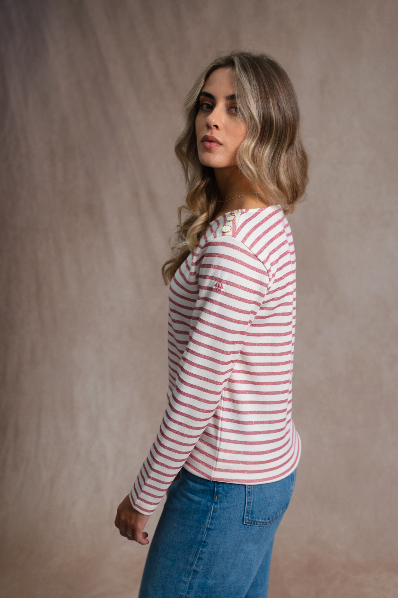 G52LOLLY-ECRUROSE-4 G52LOLLY-ECRUROSE-4