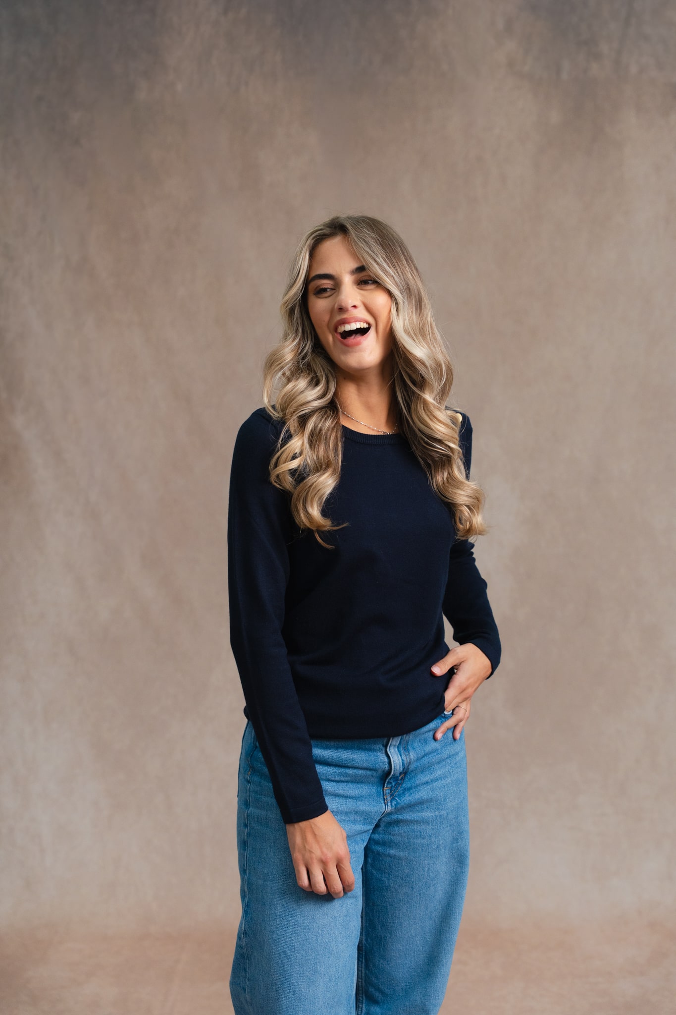 Pull Femme élégant Col Bateau - Manches Chauve-souris Rayé - Matière Douce Extensible (90% Polyester, 10% élasthanne)