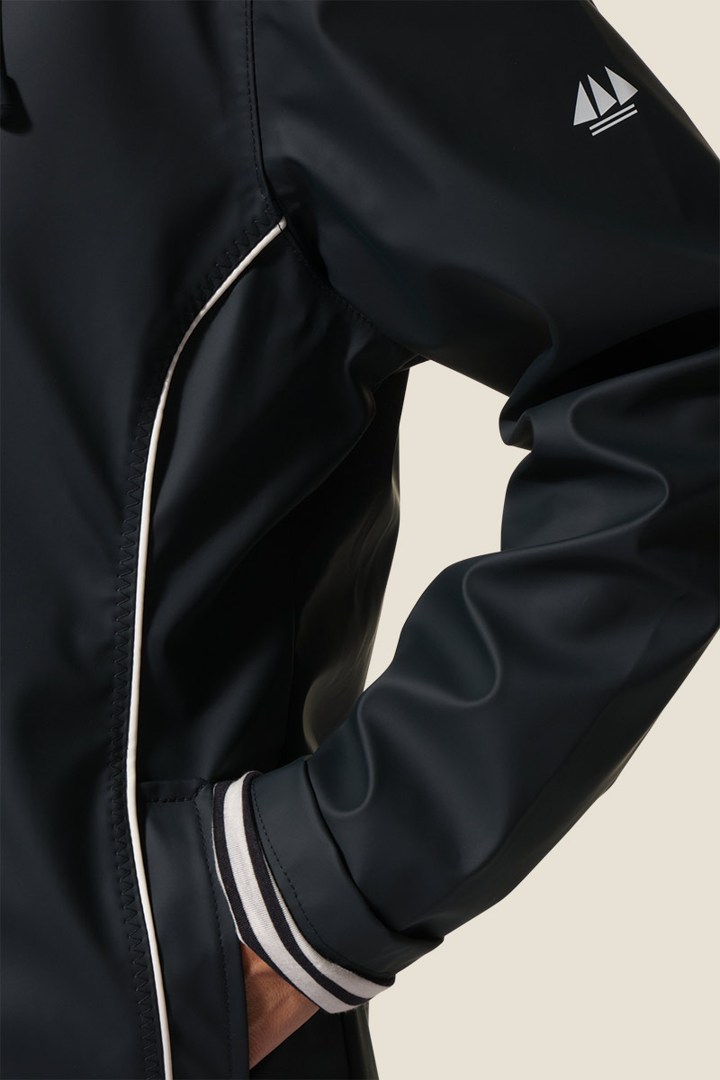 hublot_e26_adulte_D62NADEGE_MARINE_22155 hublot_e26_adulte_D62NADEGE_MARINE_22155