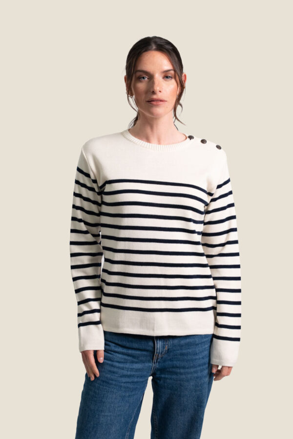 Pull femme en maille Mérinos Marthe – Écru/Marine