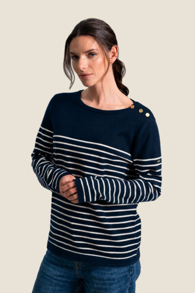 Pull femme bouton épaule