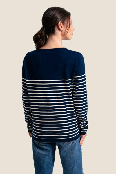 Pull femme bouton épaule