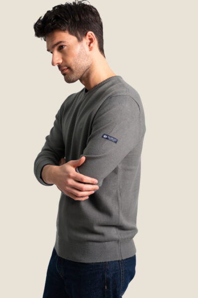 Pull homme col V