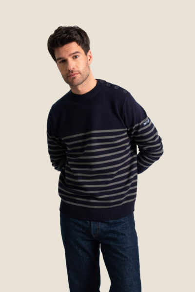 Pull marin homme avec boutons épaule