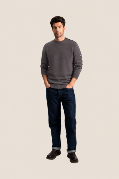 Pull homme bouton épaule