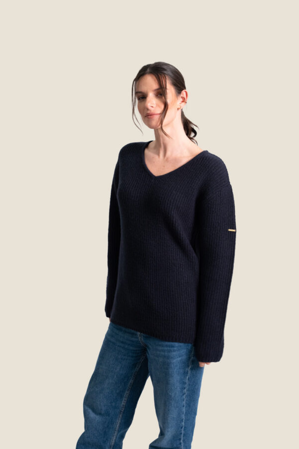 Pull femme col V Victoria – Marine